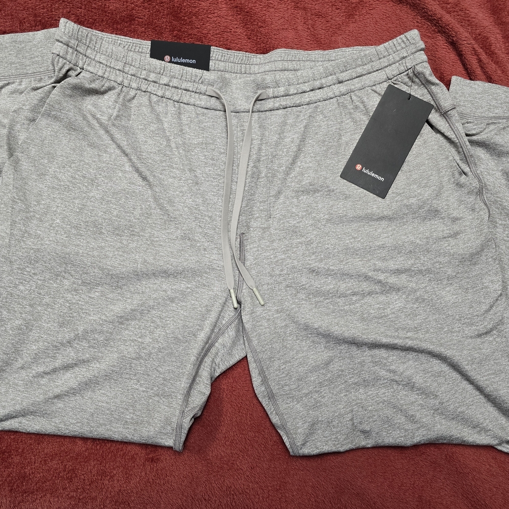 Lululemon Athletica Gray Sweatpants for Relaxed Comfort